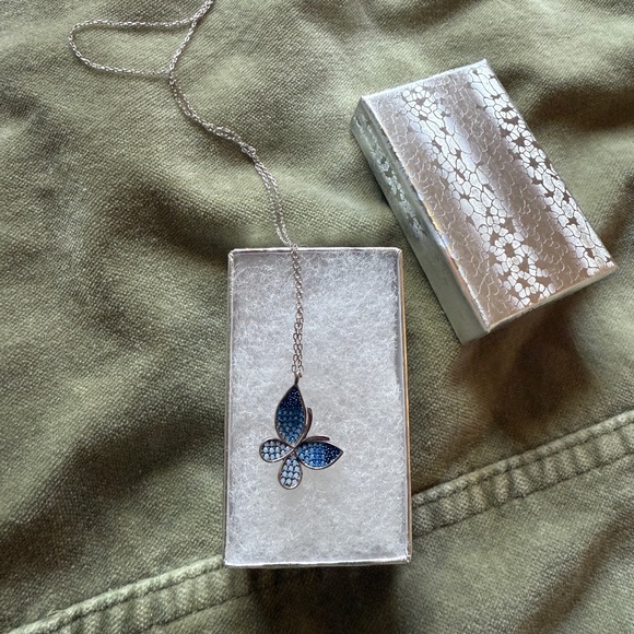 Jewelry - Silver and blue rhinestone ombré butterfly necklace